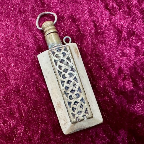 Scent Bottle 1